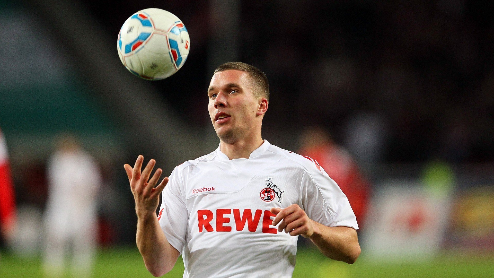 乔·莫伊:全黑队的“铁血战士”,在scrum中毫不退让