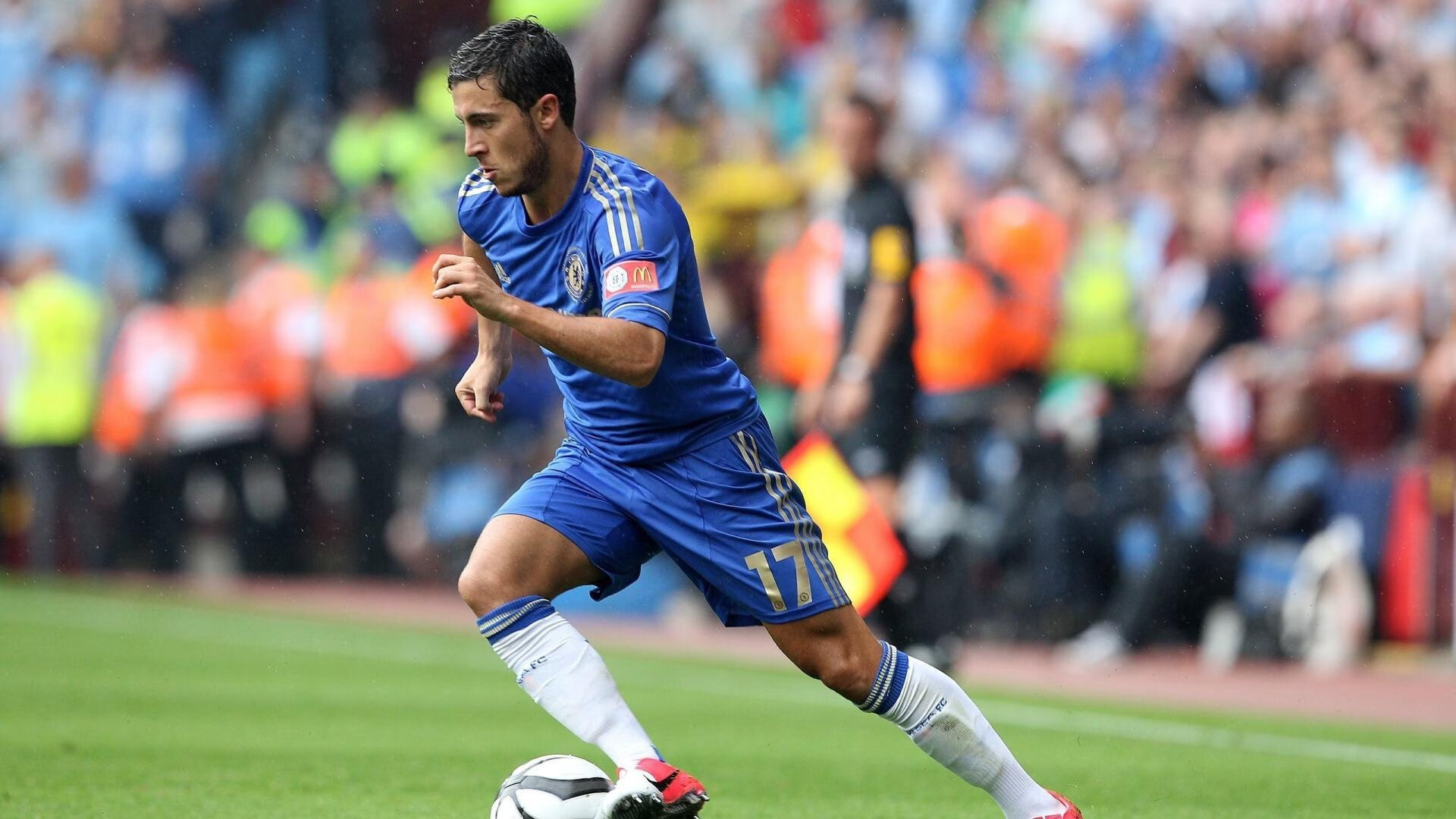 华体会app-库里透露赛前例行仪式有助放松，库里赛场表现