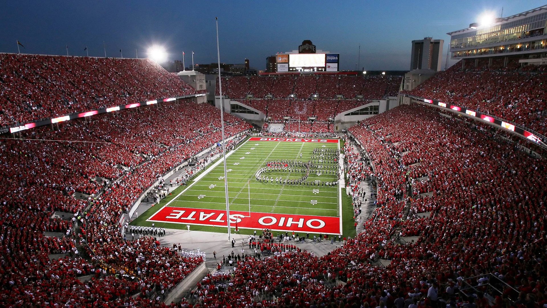 华体会-新西兰全黑队的防守堪称铁壁，无缝防守令对方难以突破，新西兰全黑队队员介绍